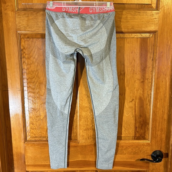 Gym Shark Women’s Leggings Size Med-VGUC - Picture 3 of 4